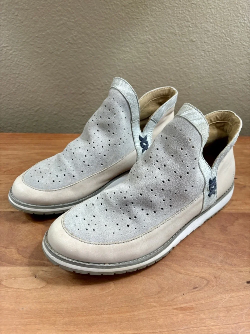 Emu Australia Sufi Dove Gray Casual Ankle Boots Womens size 8